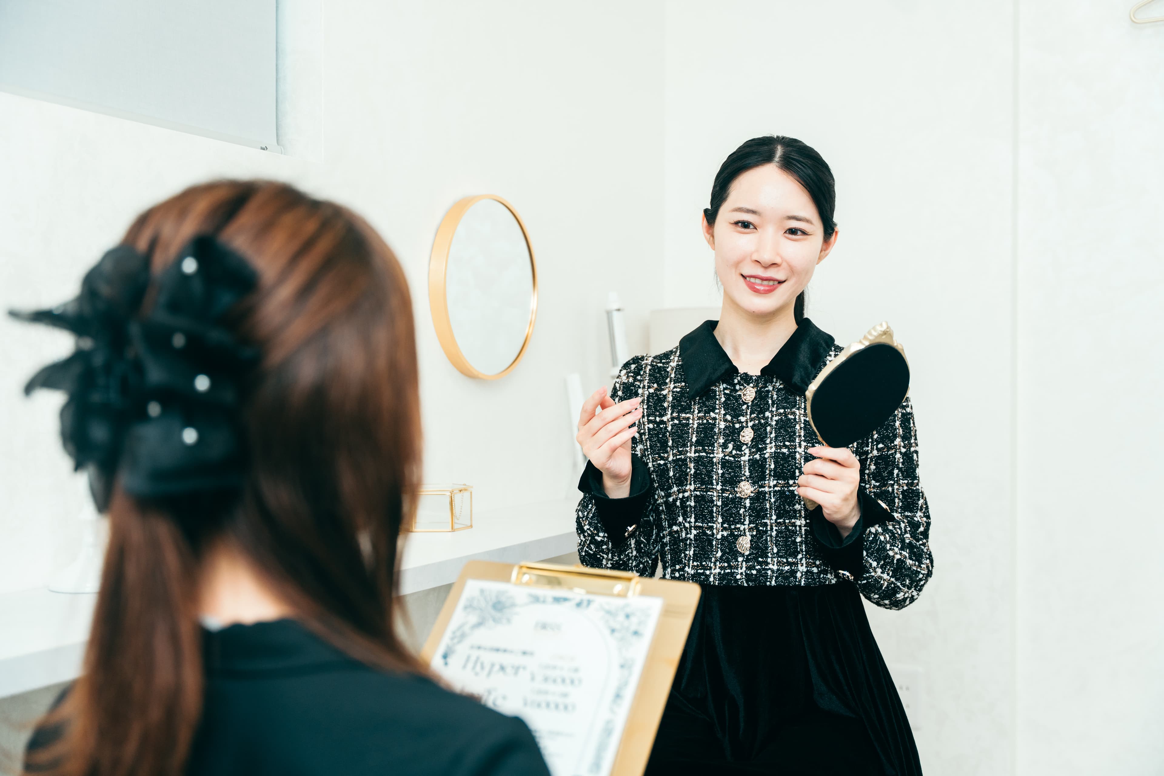 エステサロンのカウンセリング風景撮影